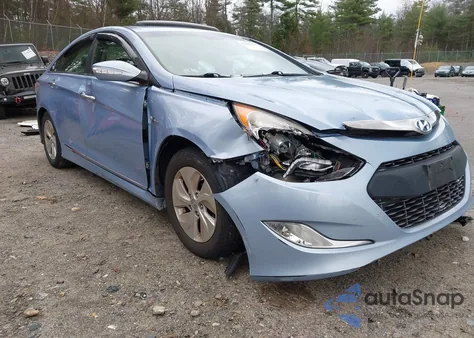 2013 Hyundai Sonata Hybrid from USA, damaged, VIN KMHEC4A44DA076676